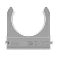 51050 Держатель для труб (клипса) d50мм с защелкой DKC 