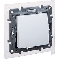 672207 Переключатель 1-кл. Etika 10А IP44 250В безвинтов. зажимы бел. IEK 
