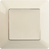 752501 Выключатель 1-кл. СП Valena Life 10А IP20 250В 10AX с лицев. панелью безвинтов. зажимы механизм сл. кость Leg 